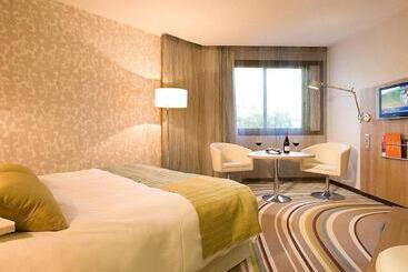 هتل Mercure Angers Centre De Congrès