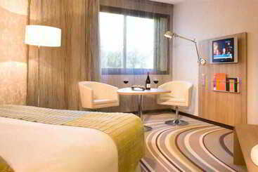 هتل Mercure Angers Centre De Congrès