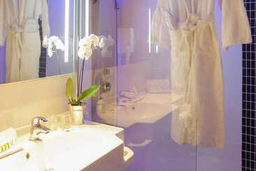 هتل Mercure Brive