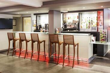 هتل Mercure Lorient Centre