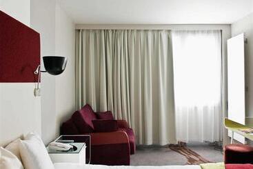 هتل Mercure Paris Bercy Bibliotheque