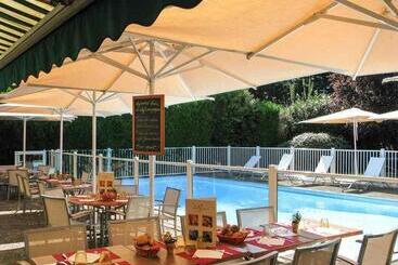 호텔 Mercure Paris Sud Les Ulis Courtaboeuf