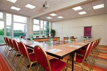 호텔 Mercure Paris Sud Les Ulis Courtaboeuf