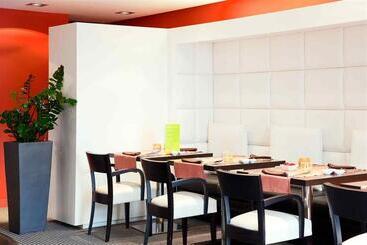 هتل Mercure Pau Palais Des Sports