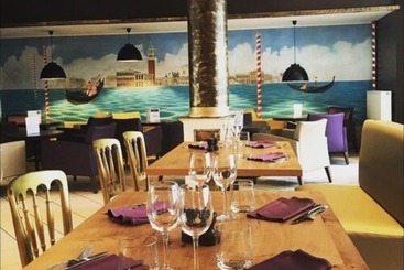 هتل Novel Restaurant La Mamma