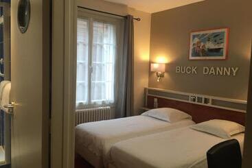 هتل Logis Hôtel Restaurant Le Monarque