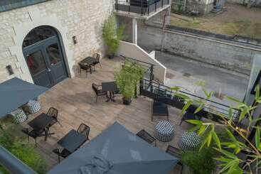 هتل The Originals Boutique, Hôtel Le Londres, Saumur