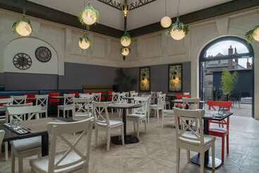 هتل The Originals Boutique, Hôtel Le Londres, Saumur