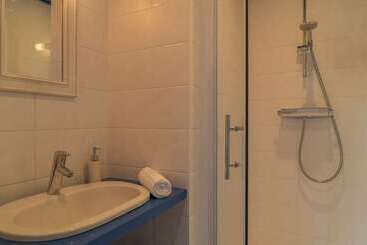 هتل The Originals Boutique, Hôtel Le Londres, Saumur