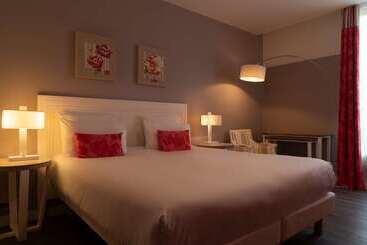 هتل The Originals Boutique, Hôtel Le Londres, Saumur