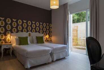 هتل The Originals Boutique, Hôtel Le Londres, Saumur
