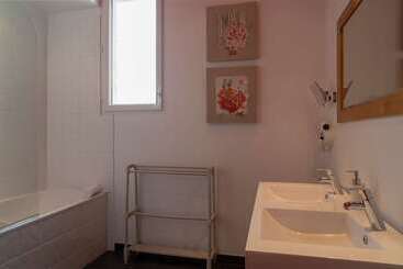 هتل The Originals Boutique, Hôtel Le Londres, Saumur