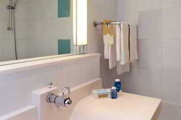 Novotel Bayeux