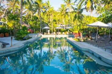 استراحتگاه Castaway Island, Fiji