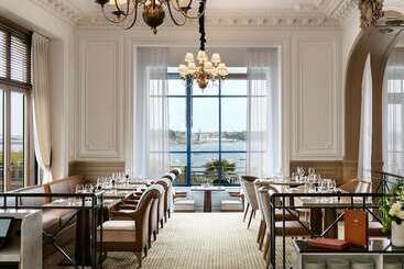 هتل Hôtel Barrière Le Grand Hôtel Dinard