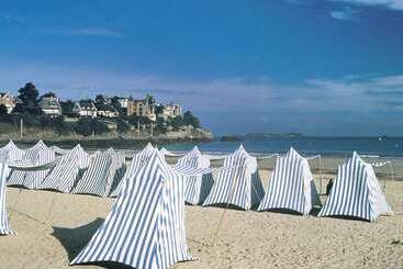هتل Hôtel Barrière Le Grand Hôtel Dinard