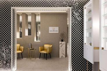 هتل Hôtel Barrière Le Grand Hôtel Dinard
