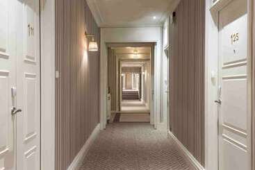 هتل Barriere Le Royal La Baule