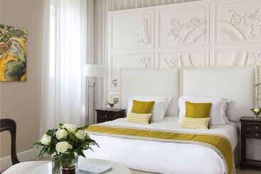 هتل Barriere Le Royal La Baule