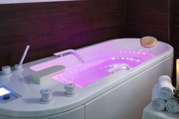 هتل Barriere Le Royal La Baule
