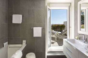 هتل Barriere Le Royal La Baule