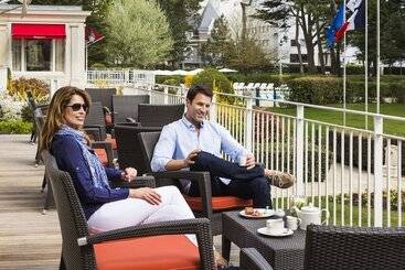 هتل Barriere Le Royal La Baule