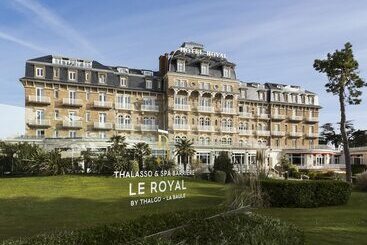 هتل Barriere Le Royal La Baule