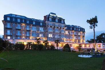 هتل Barriere Le Royal La Baule