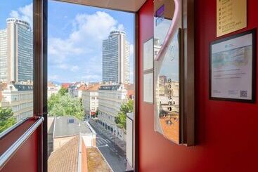 هتل Best Western Mulhouse Salvator Centre