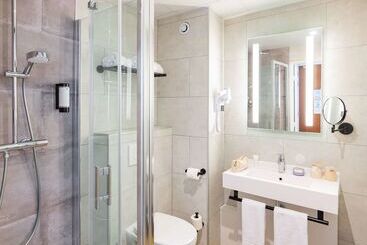 هتل Best Western Mulhouse Salvator Centre