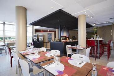 هتل Campanile Argenteuil
