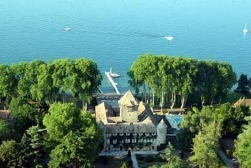 هتل Château De Coudrée
