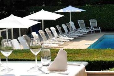 هتل Le Grand Hôtel Domaine De Divonne