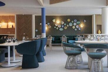 هتل Hilton Garden Inn Marseille Provence Airport