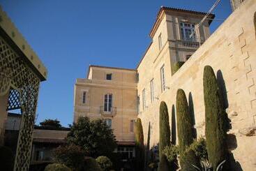 هتل Hôtel De Pavie