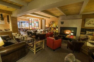 هتل Hôtel & Chalets Le Samovar