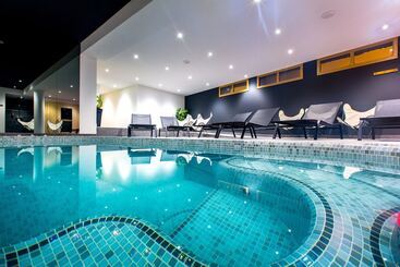 هتل Hôtel & Chalets Le Samovar