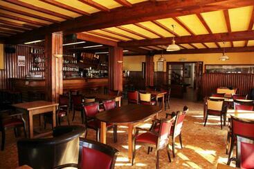 هتل Hôtel Soleil Des Neiges