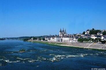 ホテル Ibis Blois Centre Chateau