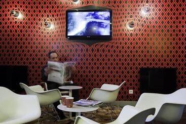 هتل Ibis Styles Paris République Le Marais