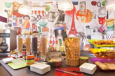 هتل Ibis Styles Paris République Le Marais