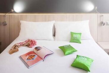 בית מלון כפרי Ibis Styles Reims Centre