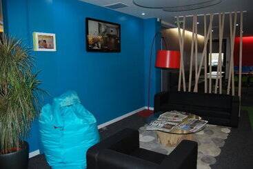 בית מלון כפרי Ibis Styles Reims Centre