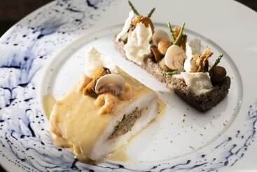 هتل La Ferme Saint Simeon Spa  Relais & Chateaux