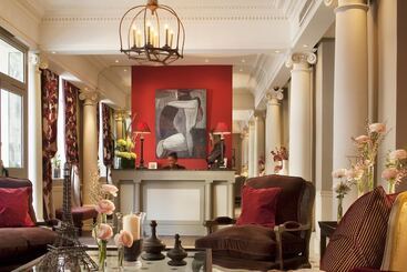 هتل Hôtel Sainte Beuve