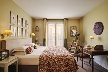 هتل Hôtel Sainte Beuve