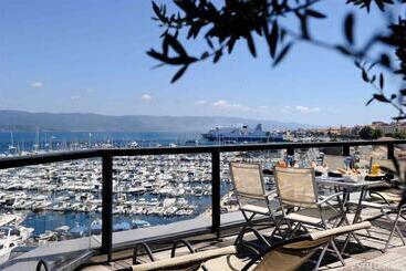 هتل Mercure Ajaccio