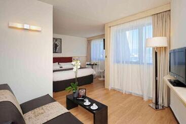 هتل Mercure Ajaccio