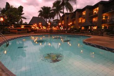 هتل Mercure Nadi