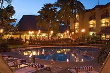 هتل Mercure Nadi